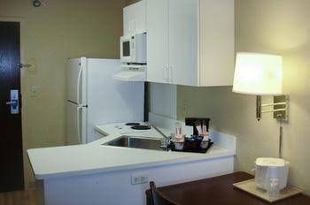 Rodeway Inn0