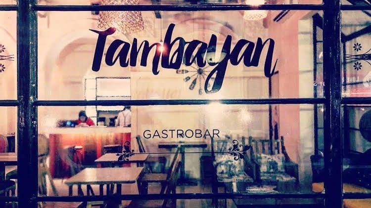 Tambayan Capsule Hostel0
