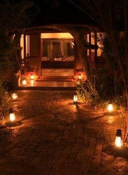 Royal Tree Lodge0