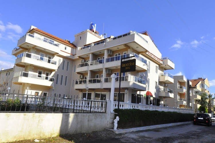 Golden Star Otel1