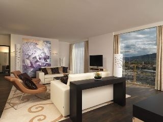 Renaissance Zurich Tower Hotel2