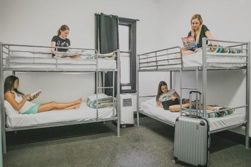 Nomads Brisbane Hostel1