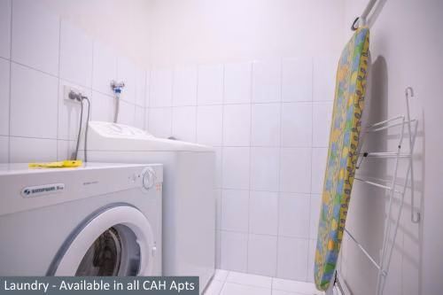 Clocktower Apartment Hotel (Carlton Clocktower Apartments)3