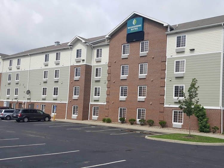 WoodSpring Suites Akron0