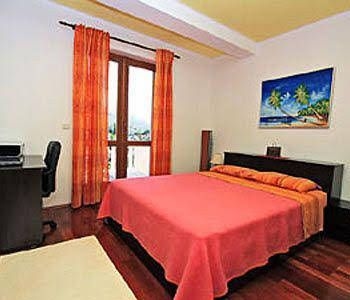 Villa Moretic0