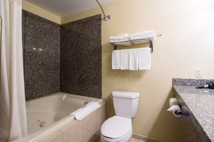 Quality Inn0