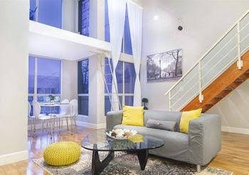 King Suites Downtown Vancouver1