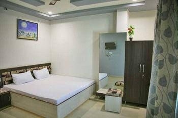 New Holiday Inn Ajmer0