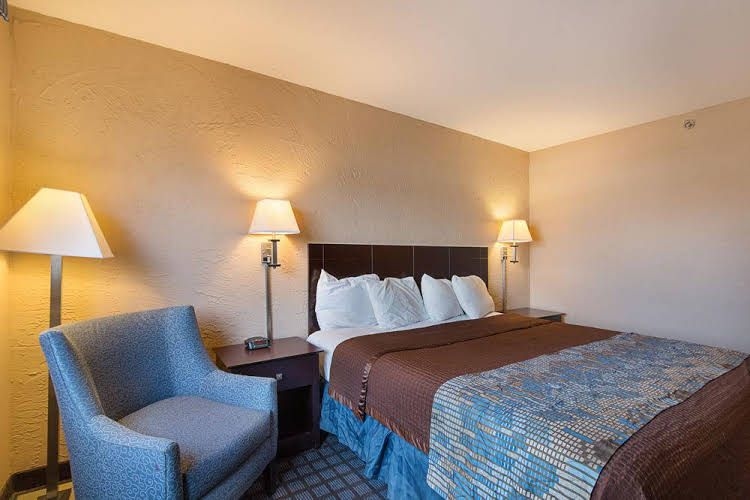 Rodeway Inn0