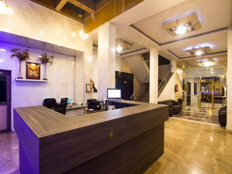 Fab Satish Executive Hinjewadi0