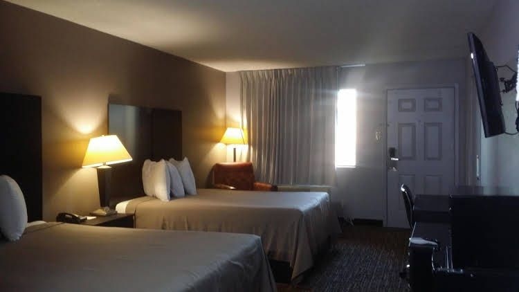 SureStay by Best Western Brinkley0