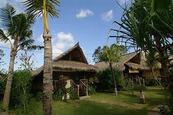 Flowerbud Bungalows0
