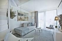 White Lisboa0