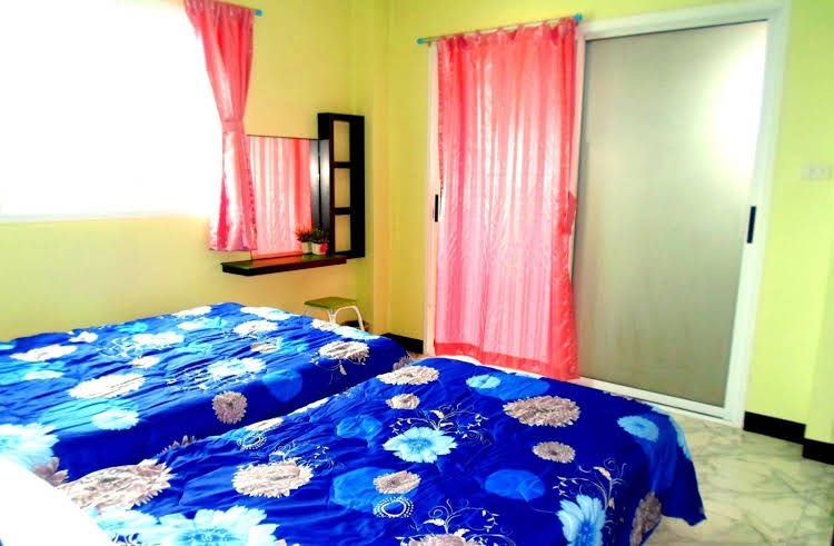 B B Mansion0