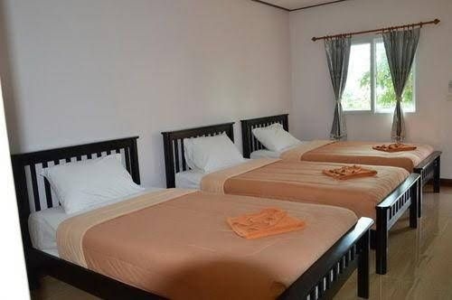 Phi Phi Jungle Hill Bungalow4