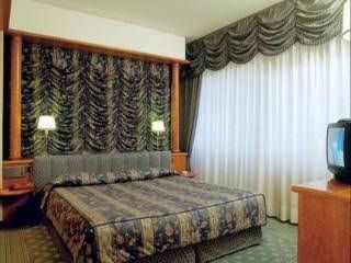 Best Western Crystal0