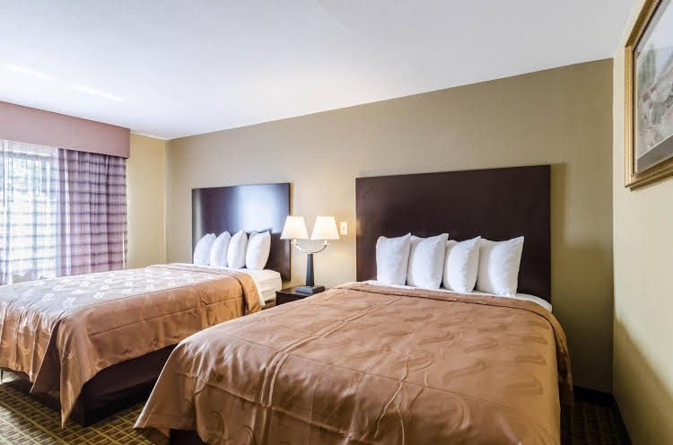 Rodeway Inn0