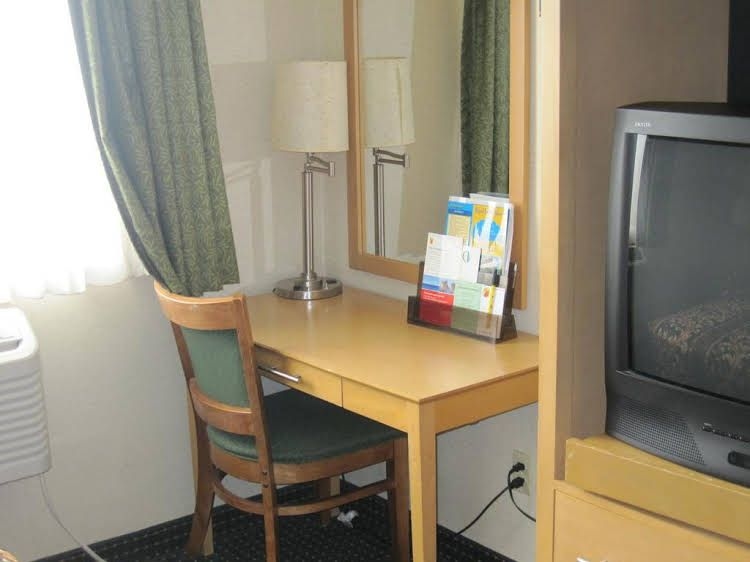 Knights Inn JFK Airport NYC0