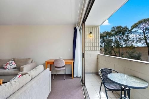 Knox International Hotel and Apartments (Quality Inn and Suites Knox)3