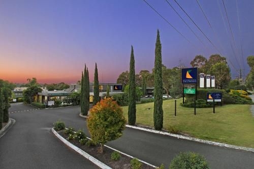 Knox International Hotel and Apartments (Quality Inn and Suites Knox)0