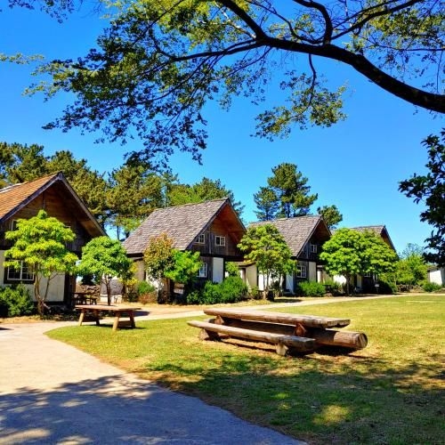 Log Park Hotel (Log Park)0