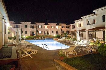 Marina Manna and Club Village0
