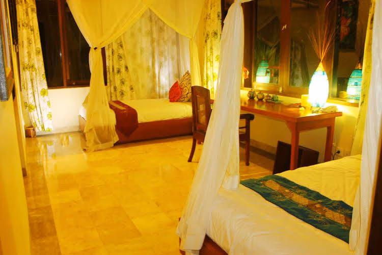 Gayatri Ubud0