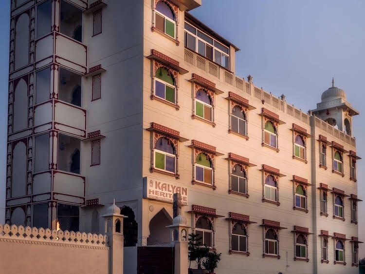 โรงแรมคาลยัน เฮอริเทจ (Hotel Kalyan Heritage)0