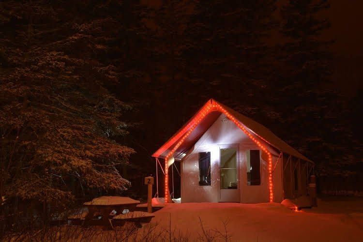 Maisonnettes Camping de la Baie de Perce0
