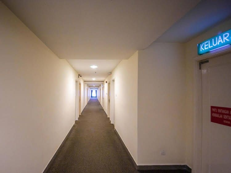 OYO Rooms Bundusan Commercial Centre0