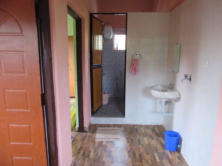 Mandrem Beach Guest House Goa0