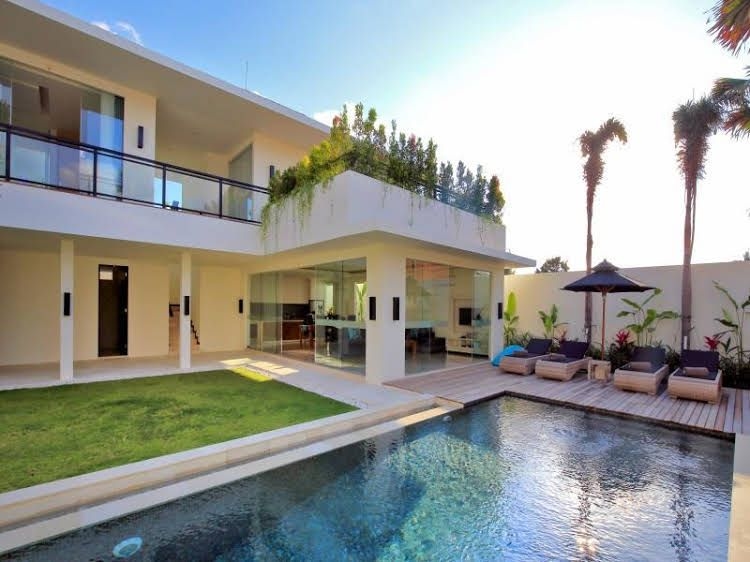 Villa Aquila0
