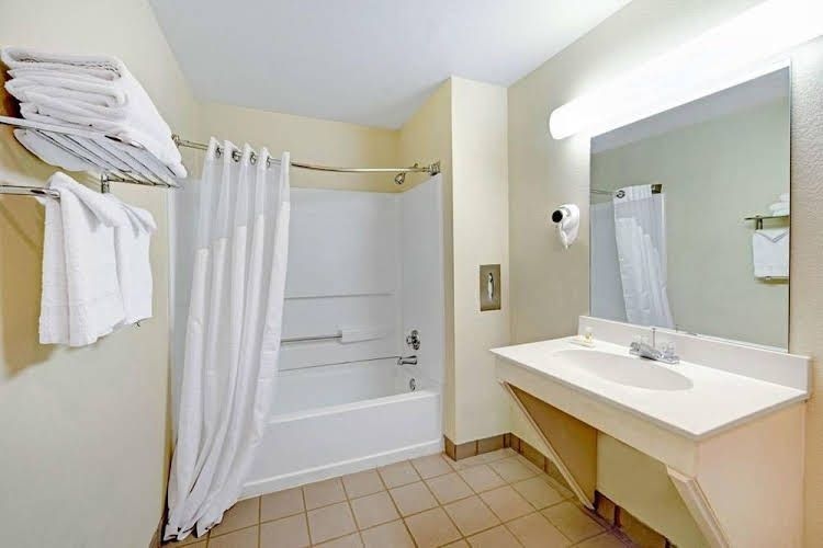 Sunstone Inn0