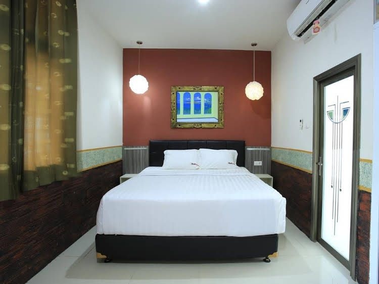 RedDoorz near By Pass Sanur1