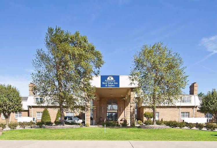 Americas Best Value Inn and Suites Sikeston0