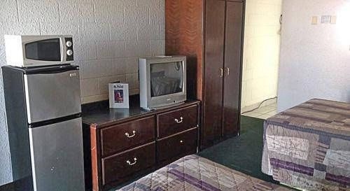SuperLodge Motel1