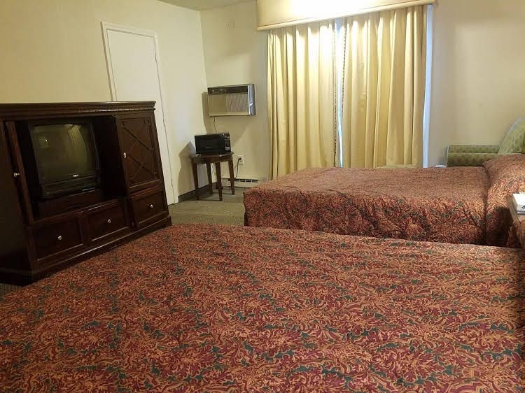 MAPLEHURST MOTEL0