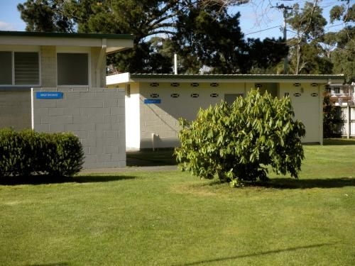 Strahan Beach Tourist Park1