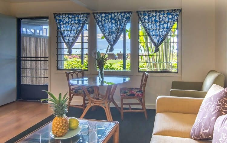 Lahaina Oceans Edge0