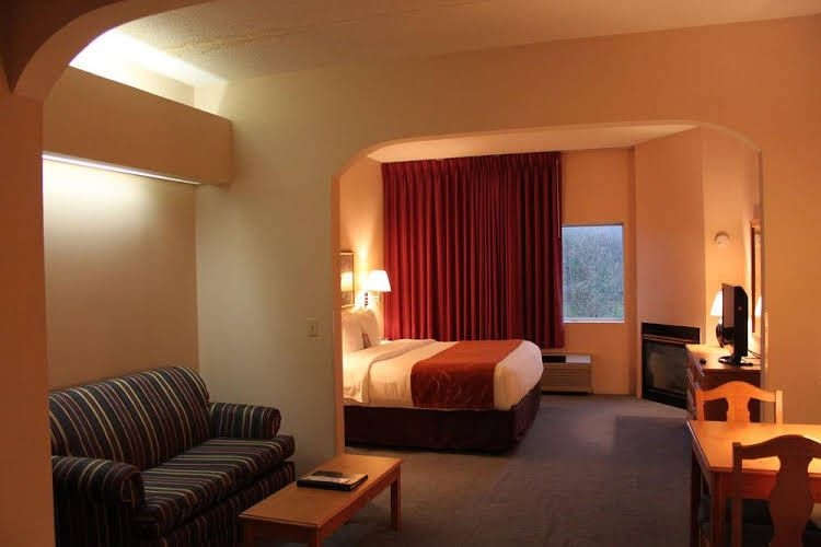 University Suites0