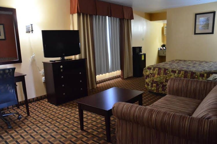Americas Best Value Inn0