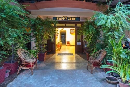 Happy Zone Hostel0