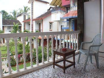 OYO StayOut SinQ Club Candolim0