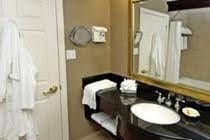 Best Western Plus Ottawa Downtown Suites1