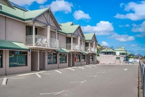Geraldton Motor Inn0