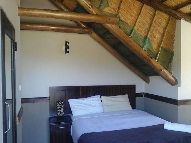 EnviroVilla Luxury Inn0