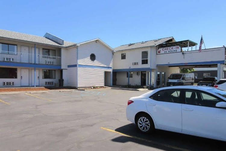 Rodeway Inn0