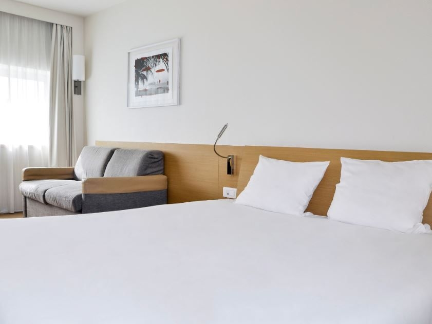 Novotel Nantes Centre Gare Hotel1