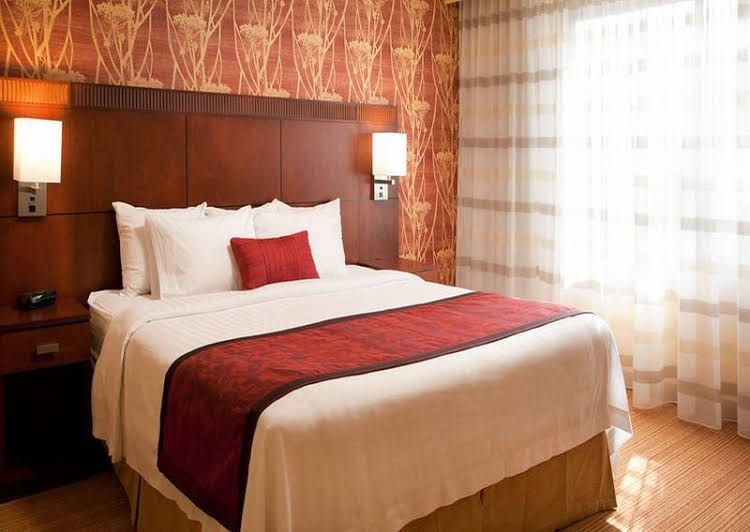 Fairfield Inn and Suites Los Angeles LAX/El Segundo0