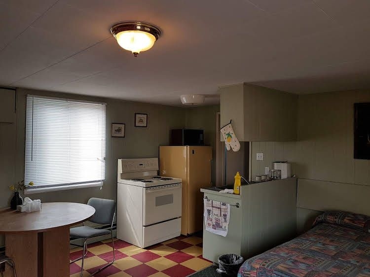 Deerview Motel0